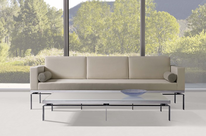 One Glass Table 635-66T