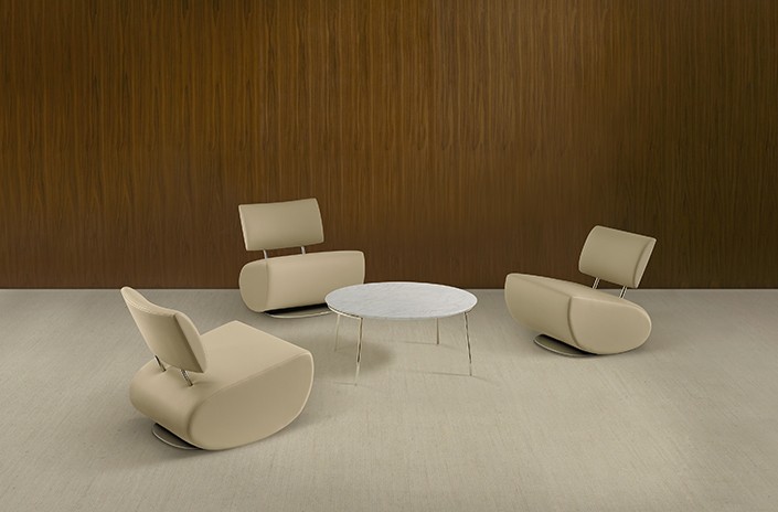 Shamrock Shamrock with Swivel Bases<br>with Fold Table