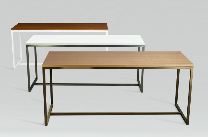 Contollo <i>From Top to Bottom</I>
<br>Light Cherry Top, Powder Coat Sugar Base
<br>Glacier White Corian Top, Hand Rubbed Charcoal Base
<br>White Oak Top, Powder Coat Bronze Base
<p>All Communal tables are at bar height and have no reveal